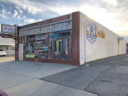 Photo of commercial space at 915 N Fulton St in Fresno