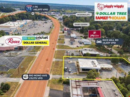 Photo of commercial space at 3625 Pio Nono Ave in Macon