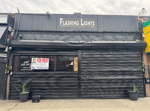 Religious, Restaurant, Fast Food, Laundromat or Retail Store Rental