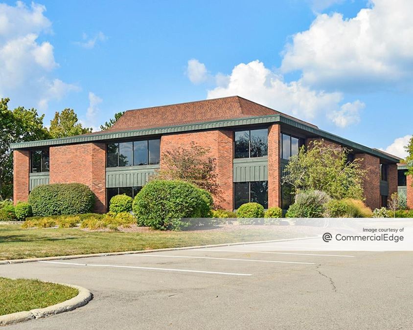 Centennial Office Park - 3040 Charlevoix Drive SE