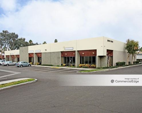 Riverside Business Park - 3343-­3492 Chicago Avenue & 3330-3494 Durahart Street