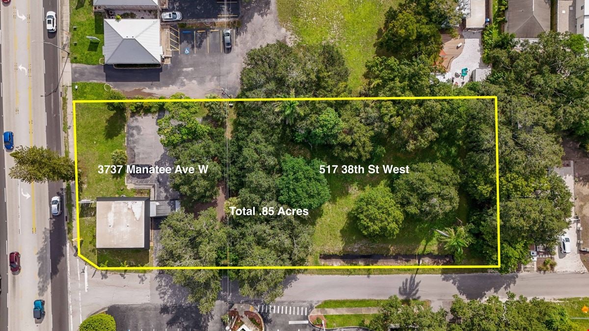 Retail Building on Manatee Ave West with Adjoining Vacant Parcel