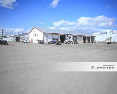 Photo of commercial space at 13200 43rd Street NE in St. Michael