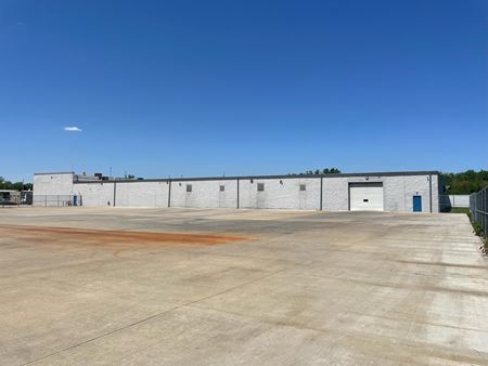 Photo of commercial space at 9999 S Virginia Avenue in Chicago Ridge