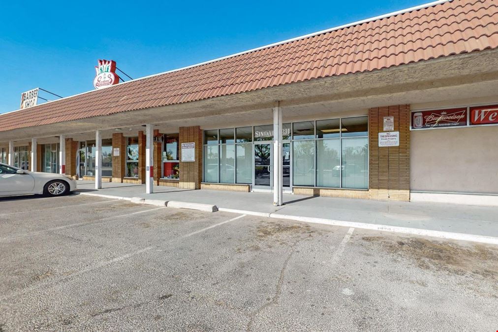 Below Market Retail Space for Lease!