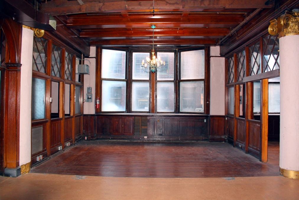 Central Bag Building 2nd Floor