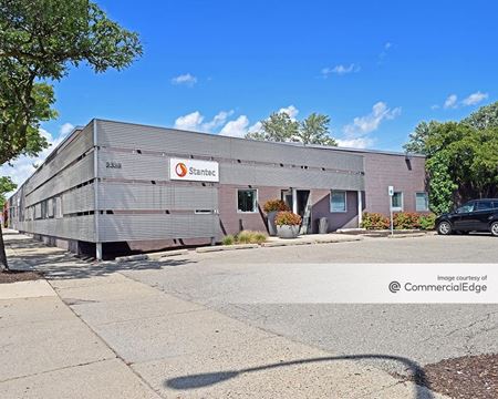 Photo of commercial space at 2338 Coolidge Hwy in Berkley