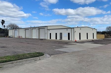 Photo of commercial space at 1302 Saratoga Blvd in Corpus Christi