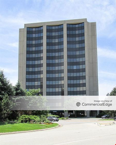 Office space for Rent at 1415 West 22nd Street in Oak Brook
