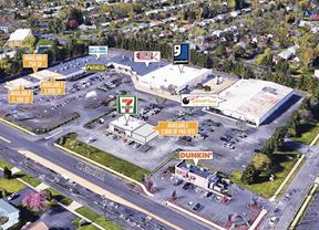 750 - 2,100 SF | 1523 Street Rd | Retail Spaces in Warminster Square Shopping