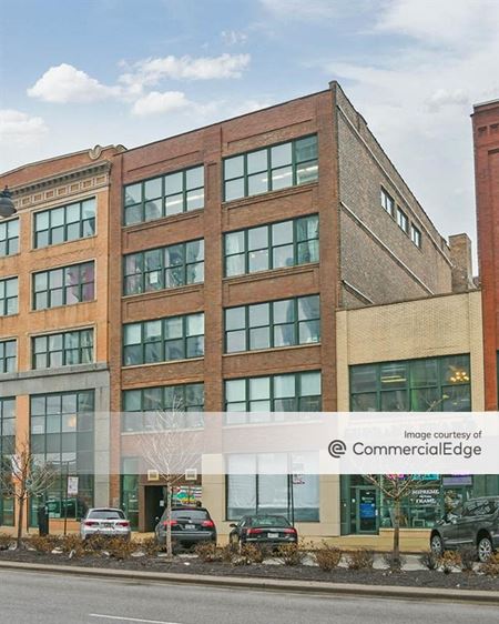 Office space for Rent at 652 West Randolph Street in Chicago