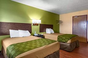 Econo Lodge - Kent, OH