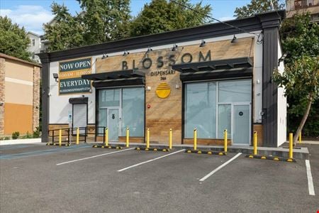 Retail space for Sale at 746 Tonnelle Avenue in Jersey City