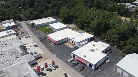 Photo of commercial space at 1427-1433 W. Lark Drive in Fenton