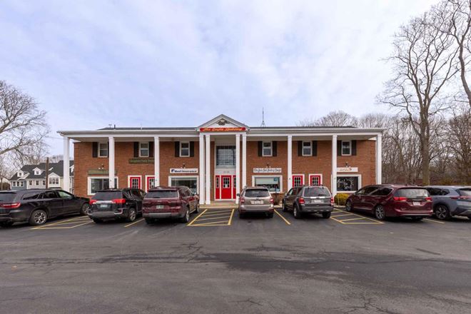 Office or Retail Spaces for Lease in Downtown Georgetown