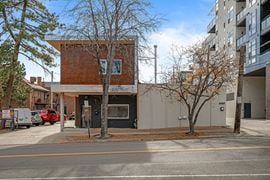 2306 W 29th Avenue