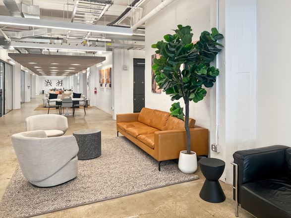 Regus - Jersey City - Bay Street