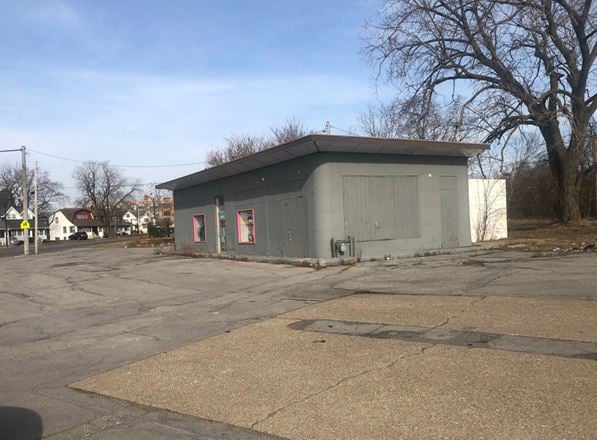 1963 Fillmore Avenue