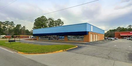 Retail space for Rent at 510 W Hill St in Thomson