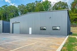3906-3907 Caine Ln