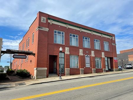 Commercial space for Sale at 525 W Main Street in Mount Pleasant