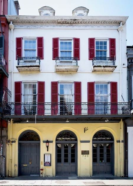 Retail space for Sale at 720 Saint Louis Street in New Orleans