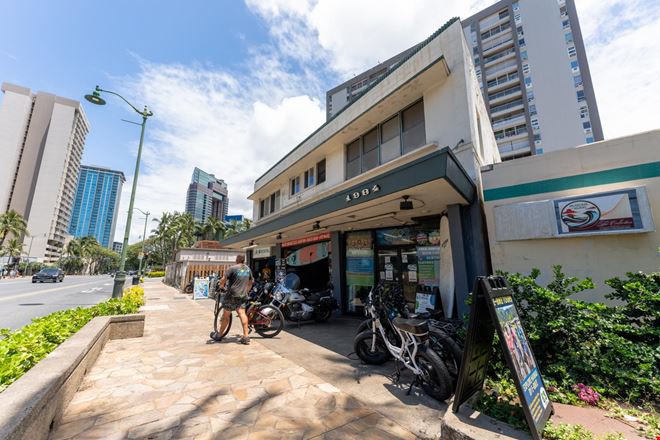 1980 Kalakaua Ave