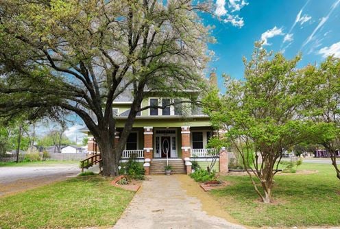 802 South 37th Street