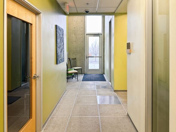 Regus - Meridian - W Overland Road