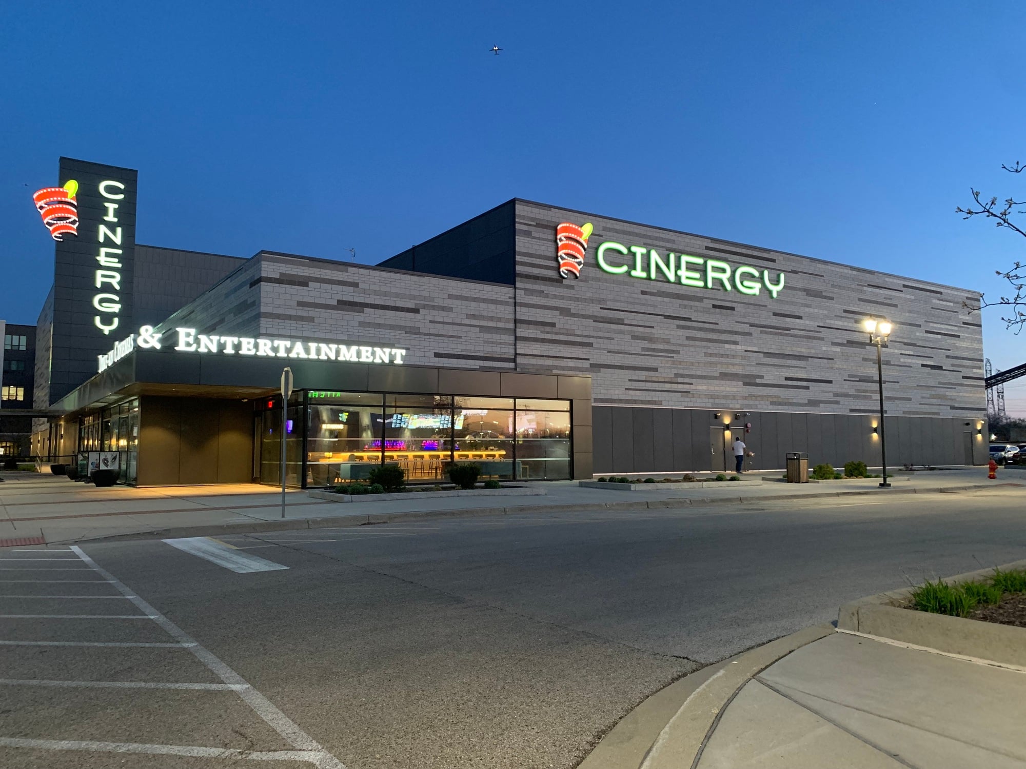 401 W Dundee Rd, Wheeling, IL 60090