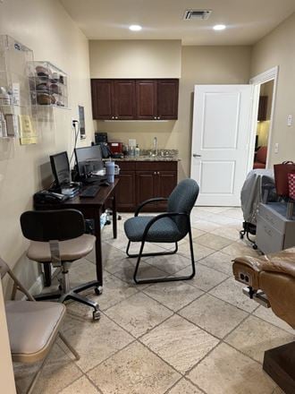 Flexible / Shared Medical / Professional Off