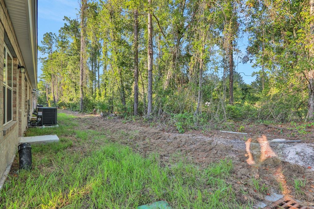 34 Roberts Village Court, Unit #202