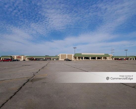 Oates Park Shopping Center