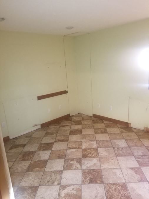 524 N. Link Lane