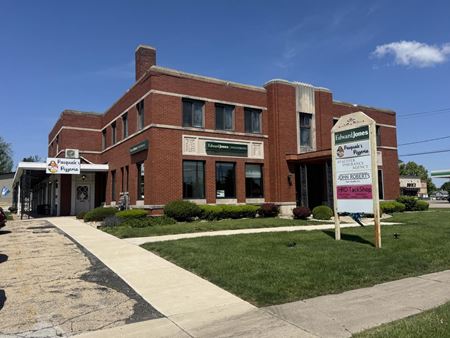 Photo of commercial space at 121 W McClure St in Kewanee