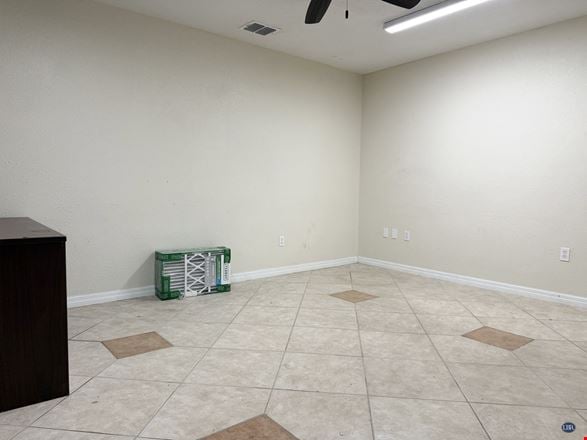 636 Eyster Blvd