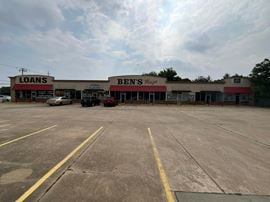 Douglas Shopping Center