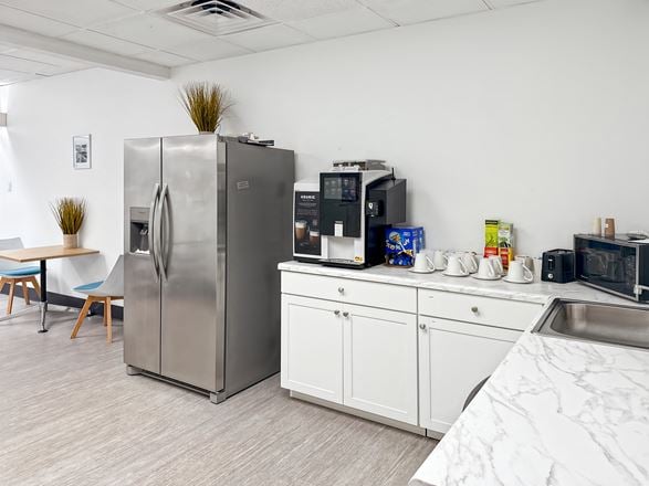 Regus - Pensacola – 545 Brent Lane