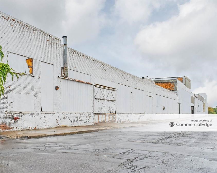2703 23rd Street