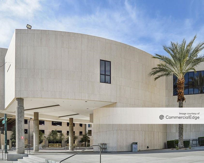 Zappos Headquarters 400 Stewart Avenue, Las Vegas, NV Office Space