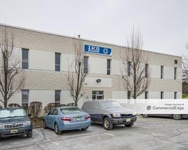 Fox Hill Industrial Park - 71-91 Walsh Drive