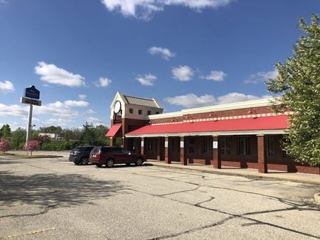 Retail space for Rent at 6510 Signature Drive in Louisville