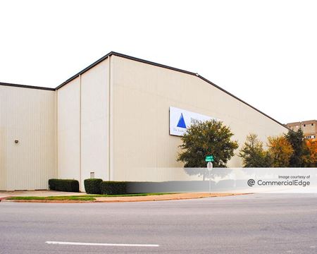 Industrial space for Rent at 1819 South Lamar Street in Dallas