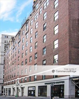 200 Madison Avenue