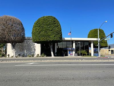 801 S Grand Ave