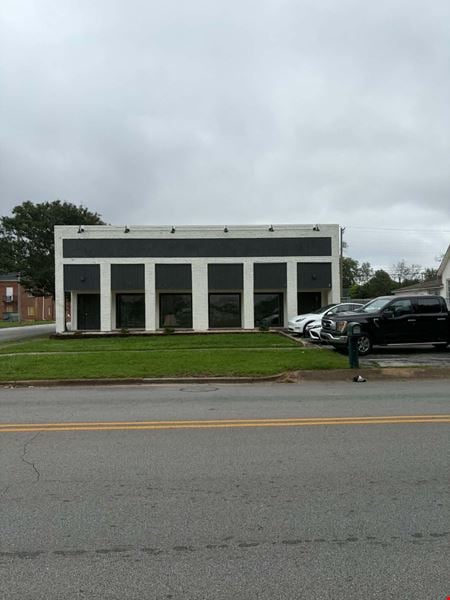 Retail space for Sale at 1002 4th Avenue SE in Decatur