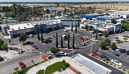 Retail space for Rent at 4942 - 4980 E Ashlan Ave in Fresno