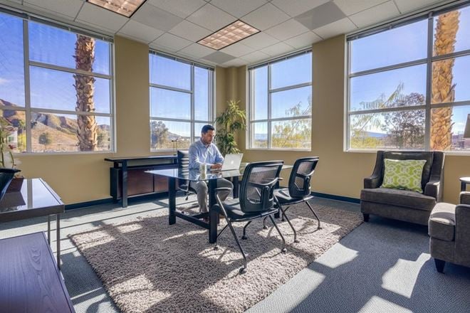 Barrister Executive Suites - Summit at Valencia