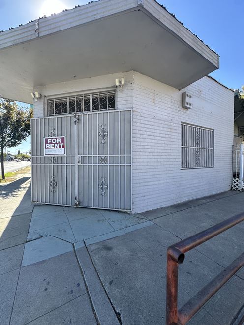 Retail Building in Downtown Fresno, CA