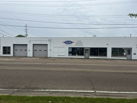 Photo of commercial space at 5847 Stage Road in Bartlett